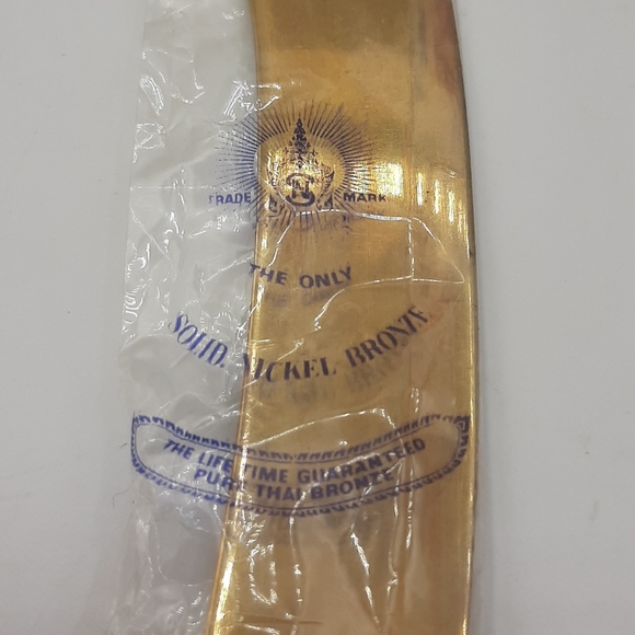 Vintage Solid Nickle Bronze Serving Set Knife & Cake Knife Wood Handles NOS - Picture 4 of 6